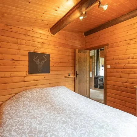 Cocooning En Lisière De Forêt * Champdray