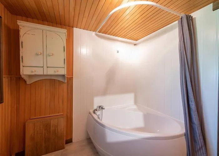 Cocooning En Lisière De Forêt Chalet Champdray